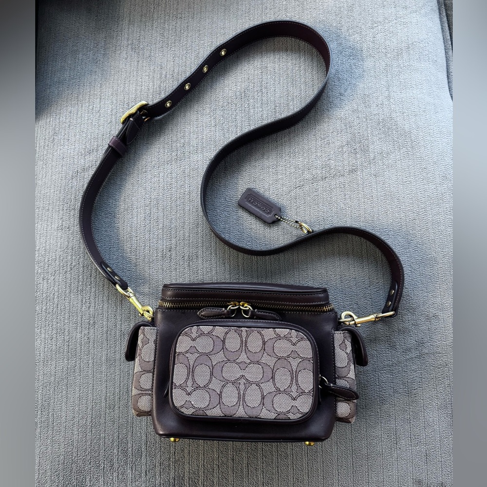 Coach Utility Crossbody 18 *Coach Originals Bag*